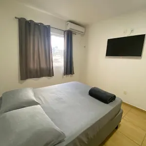 Apartamento Ap Frente à Praça Bem Localizado 02, Sao Jose (Santa Catarina)